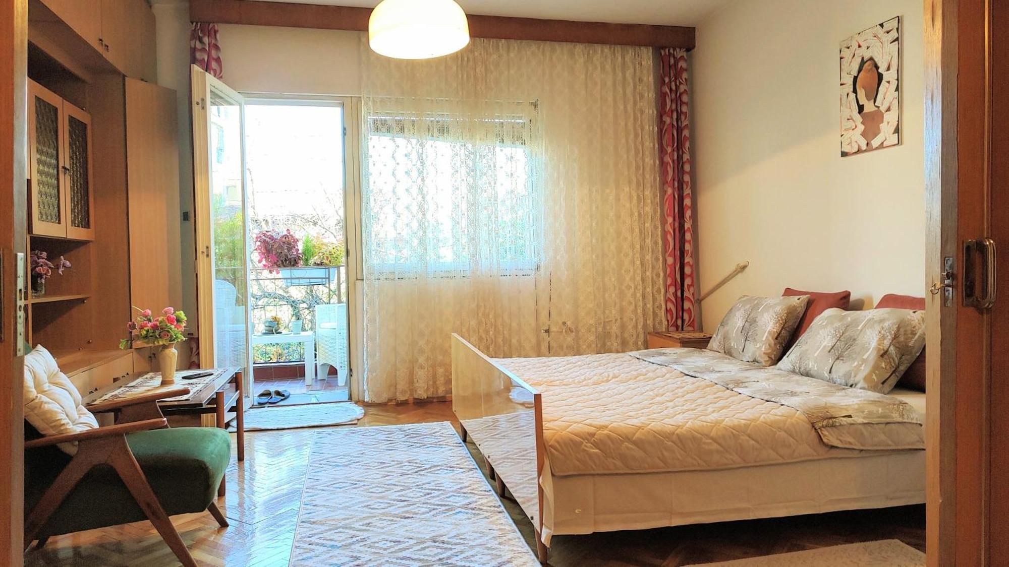 Digital Nomad Comfy Apartment,Foot Mountain Vodno And Millennium Cross,19 Min By Walk To Cener,Free Parking Skopje Exterior photo