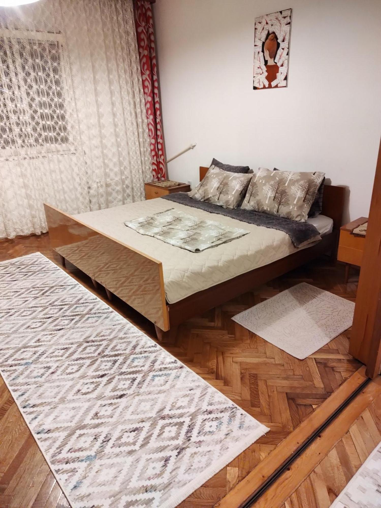 Digital Nomad Comfy Apartment,Foot Mountain Vodno And Millennium Cross,19 Min By Walk To Cener,Free Parking Skopje Exterior photo